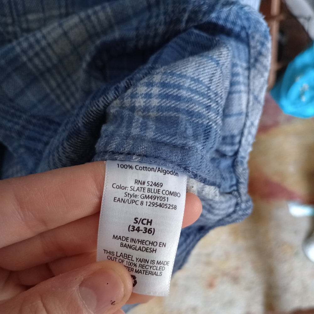Men's Flannel - Picture 4 of 4